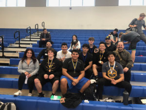 Lincoln Wrestling Team with medals